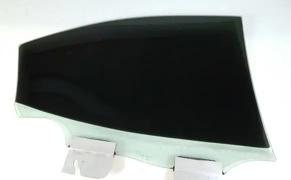 Maserati Ghibli Rear door window glass 670004374