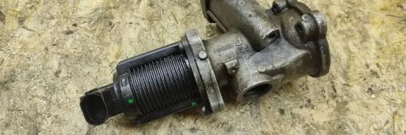 Opel Combo C EGR valve 5201144 04709293
