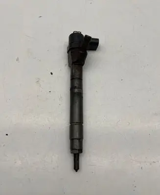 Mercedes-Benz ML W163 Fuel injector A6280700587 0445110208