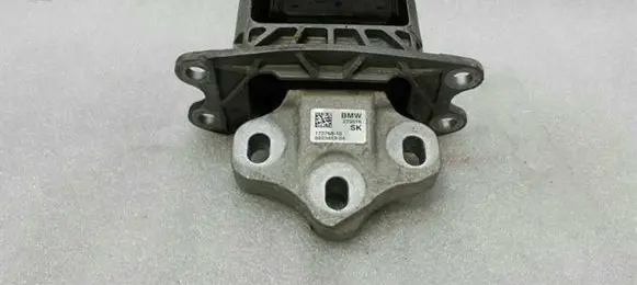 BMW X1 F48 F49 Engine mount bracket 6853453
