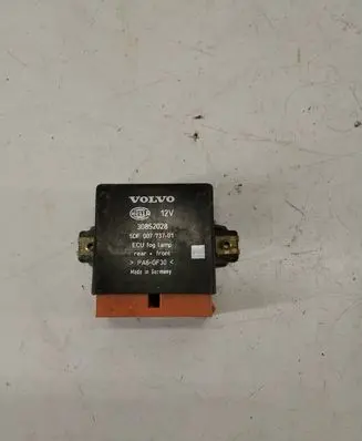 Volvo S40, V40 Light relay 30852028