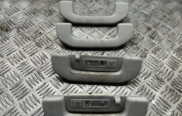 Mercedes-Benz E W213 Front interior roof grab handle