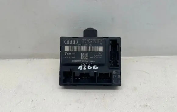 Audi A6 S6 C6 4F Door control unit/module 4F0959793E 4F0910793E 0033TFJ0001