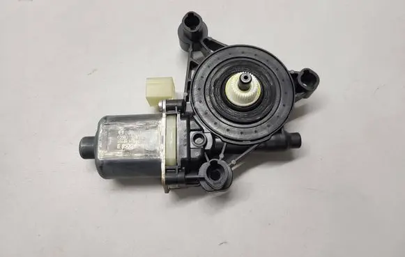Audi Q2 - Rear door window regulator motor 5Q0959801