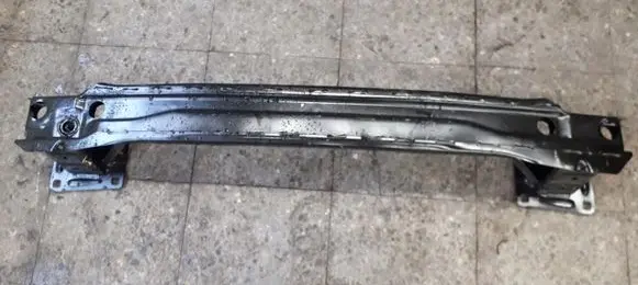 Subaru Outback Rear bumper support beam 