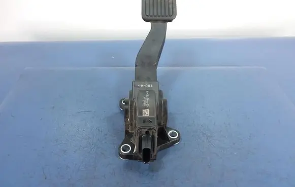 Honda Civic IX Accelerator throttle pedal 11307A1