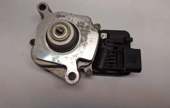 BMW 4 F32 F33 Gearbox-reducer motor 27608623345 27608612553 27608643153