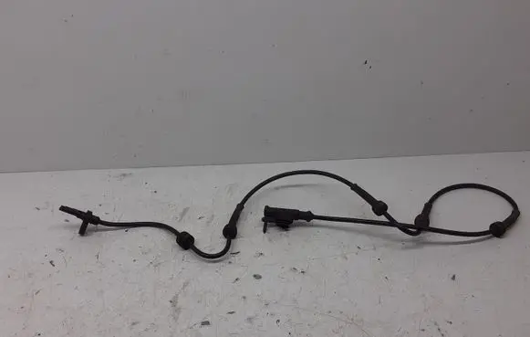 Land Rover Range Rover Sport L494 ABS brake wheel speed sensor F001G0016