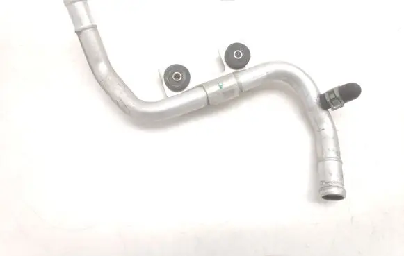 Infiniti M30 Heater radiator pipe/hose 