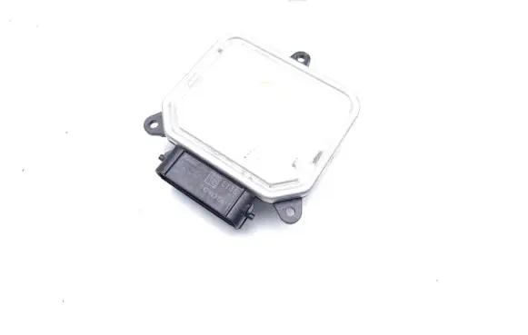 Toyota Hilux VIII LED ballast control module 8990771020 319008A0TT