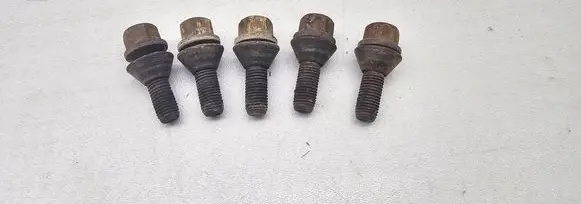 Saab 9-3 Ver2 Nuts/bolts 