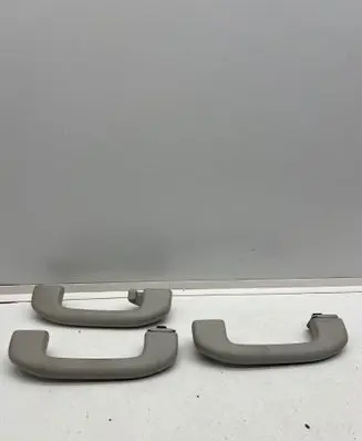 Nissan X-Trail T32 A set of handles for the ceiling 