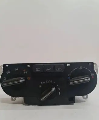 Subaru Impreza II Climate control unit 72311FE000 0115 3B4503470