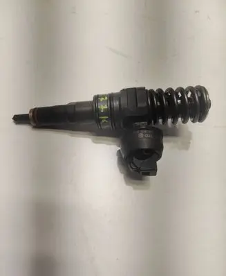 Volkswagen Caddy Fuel injector 038130073BN