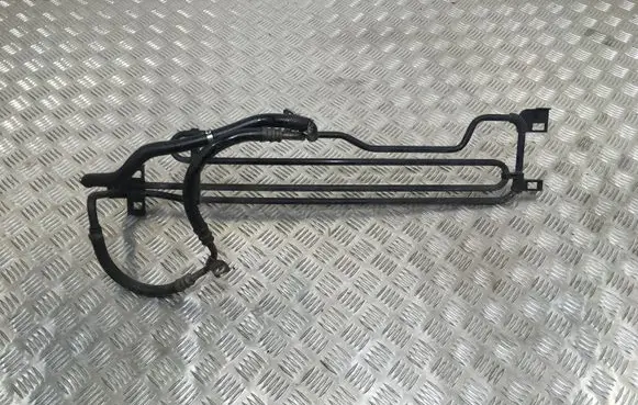 Mercedes-Benz C W204 Other engine bay part A2044601124