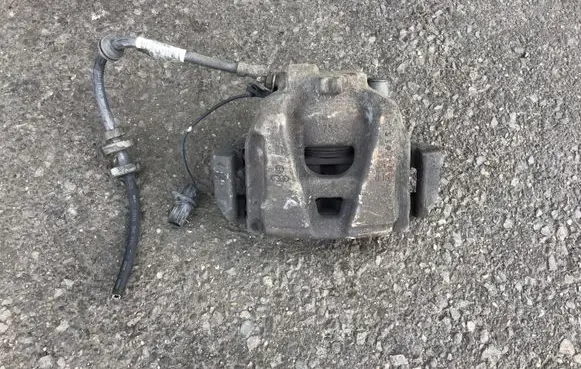 Audi A5 8T 8F Front brake caliper 8K0611707E