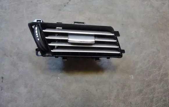 Mercedes-Benz E W212 Dashboard air vent grill cover trim A2128300154