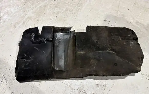 BMW X5 F15 Heat shield in engine bay 8512278
