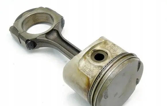 Renault Clio I Piston with connecting rod 1013.7