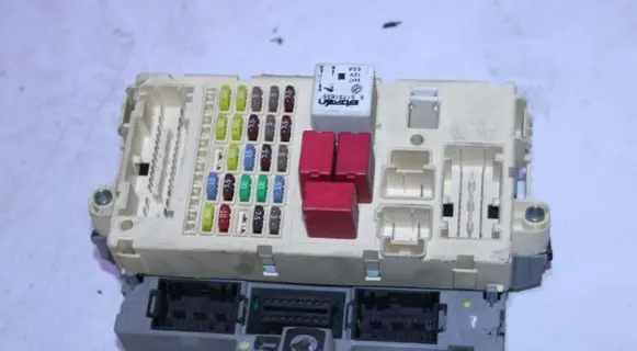 Fiat Bravo Fuse box set 51761160 NPL198C 5034401801