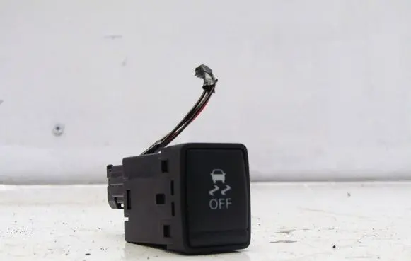 Nissan Qashqai ESP (stability program) switch 1KA0A