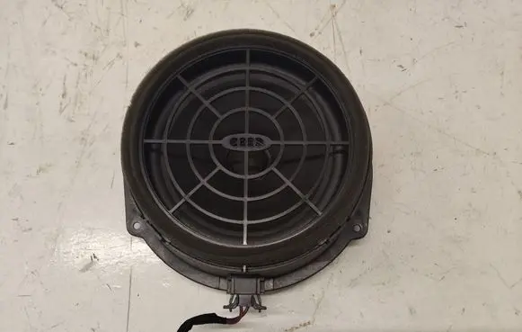 Audi A4 S4 B8 8K Front door speaker 8R0035411