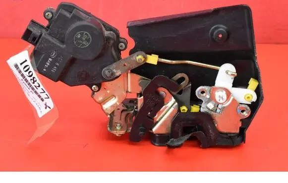 Hyundai Tucson JM Rear door lock