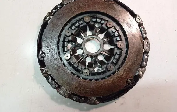 Renault Megane II Pressure plate