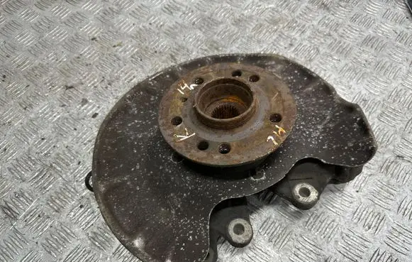Mercedes-Benz ML W166 Rear wheel hub