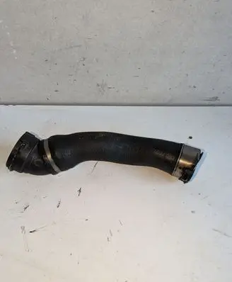 BMW 5 E60 E61 Engine coolant pipe/hose