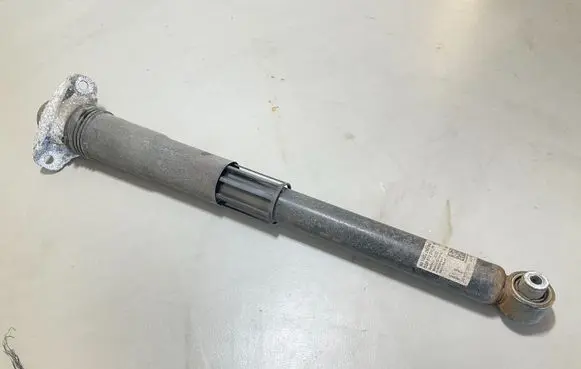 Volkswagen Golf VII Rear shock absorber/damper 5Q0512011