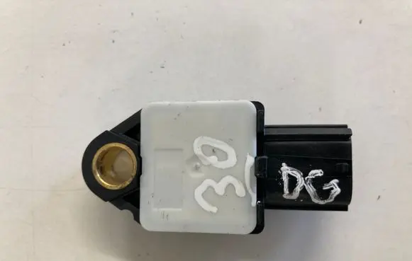 Citroen C-Crosser Airbag deployment crash/impact sensor 8651A001