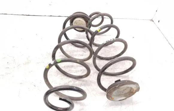 Volkswagen Tiguan Rear coil spring 5QF511115