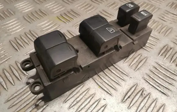 Nissan Murano Z50 Electric window control switch
