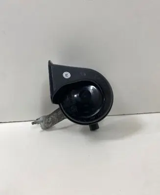 BMW X3 E83 Horn signal 703881157 024148