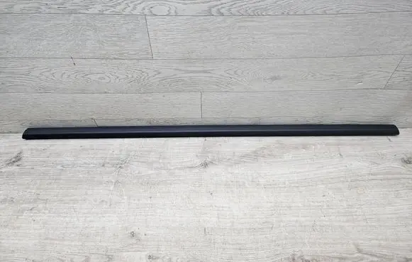 KIA Sorento Rear door trim (molding) 832202P000