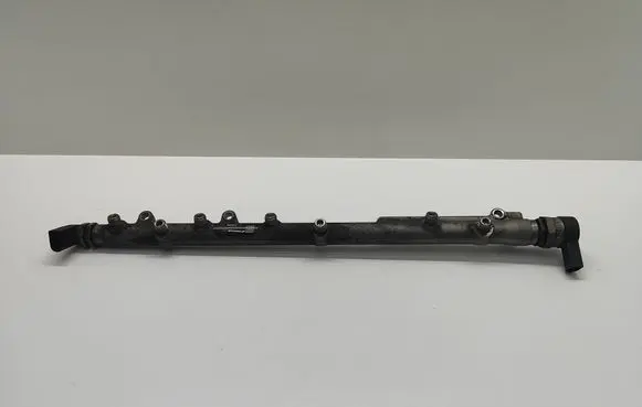 BMW 5 E60 E61 Fuel main line pipe 7795514 779551403 0445216015
