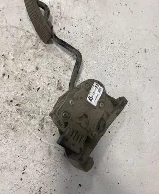 Opel Astra H Accelerator throttle pedal 6PV00811301 9158011