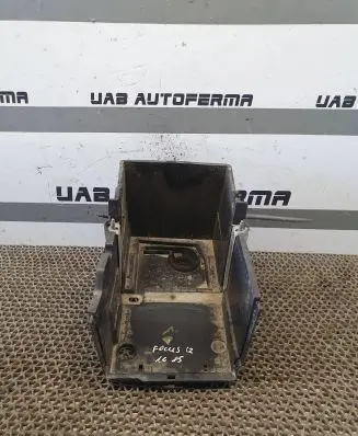 Ford Focus Battery box tray AM5110723AD