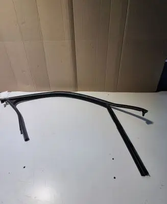 Volkswagen Jetta VII Front door rubber seal 17A837440