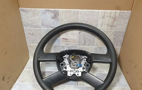 Volkswagen Fox Steering wheel 5Z0419091M01C 6Q0419091G