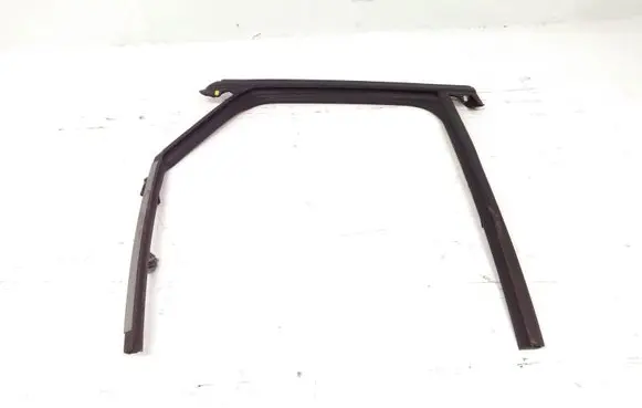 Mazda CX-30 Rubber seal rear door window/glass E9KGS04