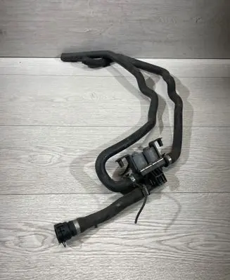 BMW X5 F15 Coolant heater control valve 6910544 1147412166