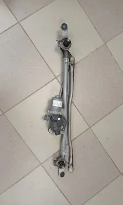 Front wiper linkage and motor