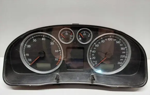 Volkswagen PASSAT B5.5 Speedometer (instrument cluster) 3B0920826 110880187001