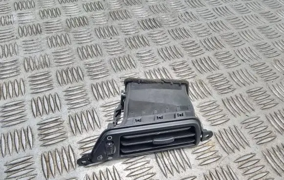 Ford S-MAX Dash center air vent grill 6M21U246W03 C79HA