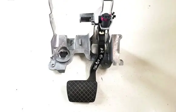 Audi A4 S4 B8 8K Brake pedal 