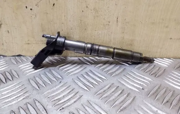 Mercedes-Benz CLS C219 Fuel injector A6420701187 0445116026