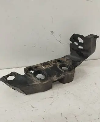 Audi A5 Front bumper mounting bracket 8W6807283A