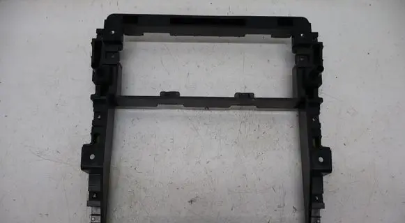 Volkswagen Touran I Dashboard center trim panel 1T0858005A